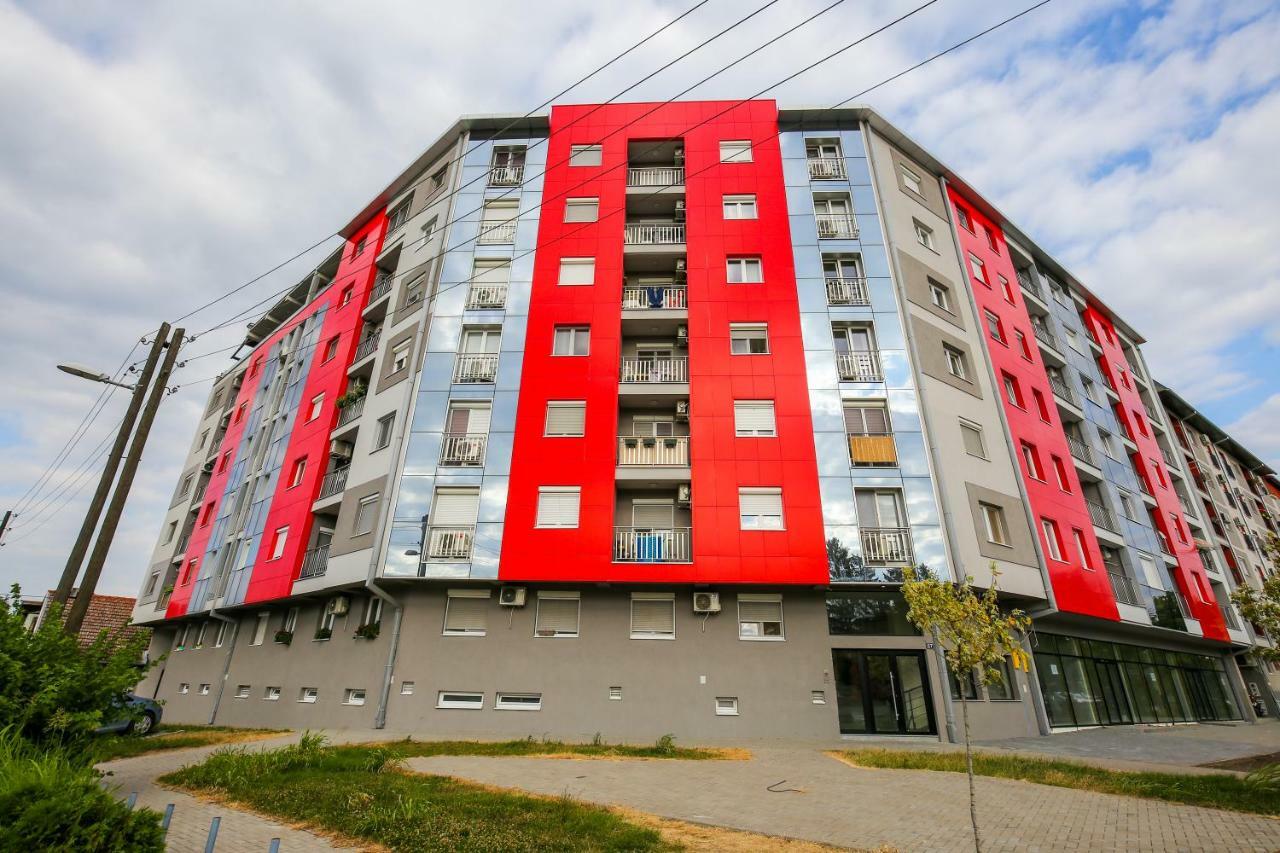 Manirosi 2 Apartman Subotica Exterior foto