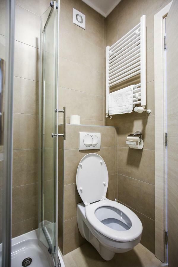 Manirosi 2 Apartman Subotica Exterior foto